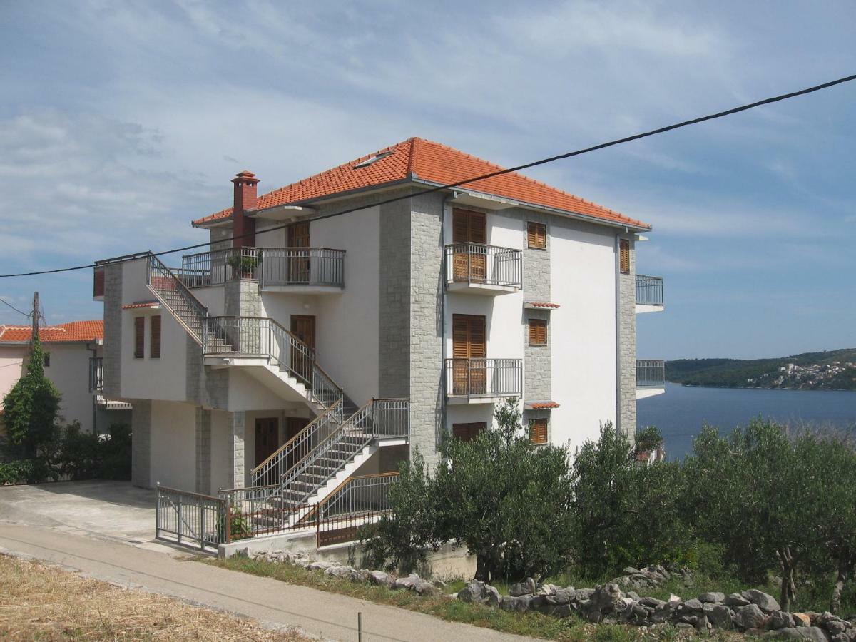 Apartment With Splendid Sea View Трогір Екстер'єр фото