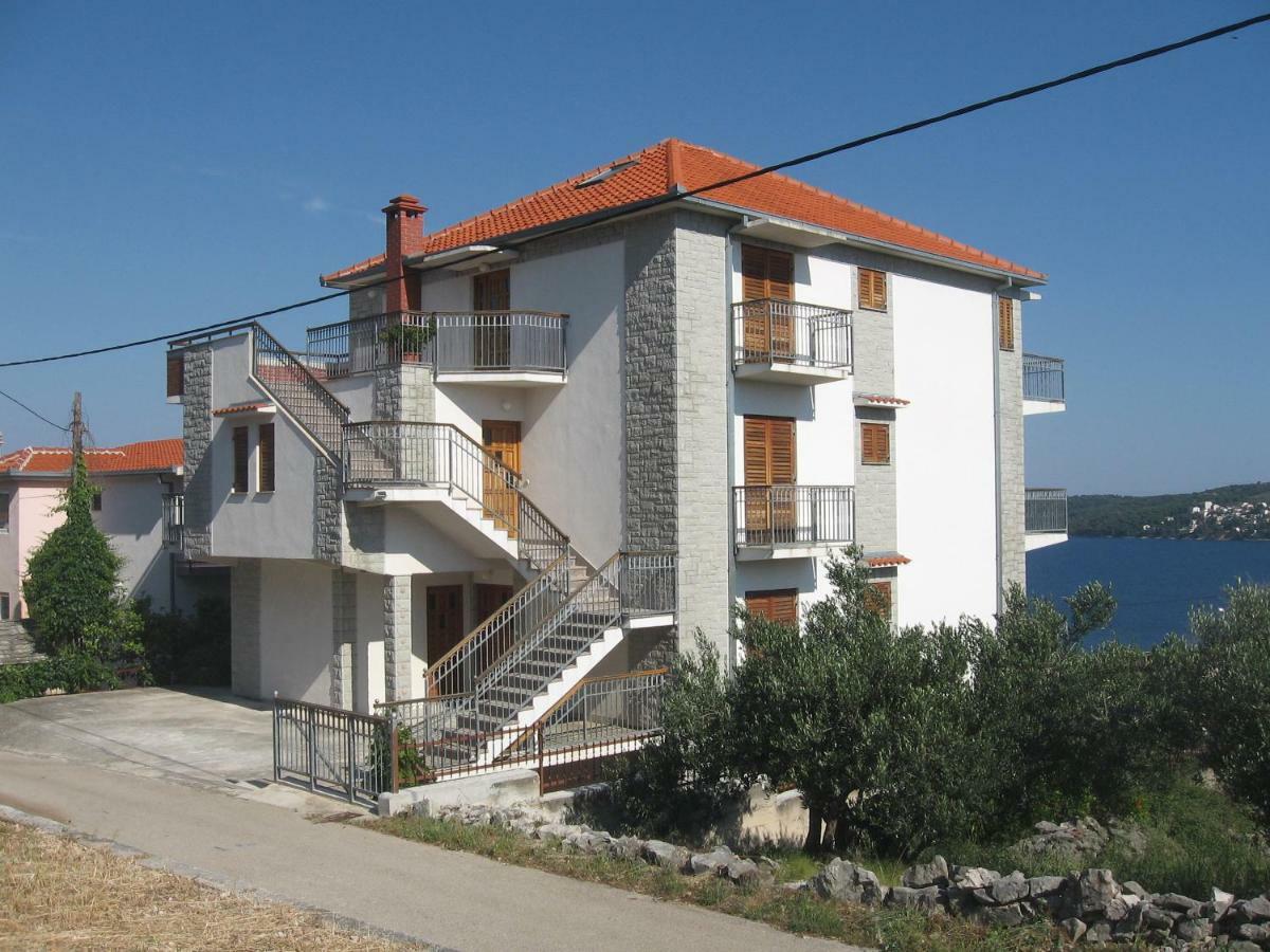 Apartment With Splendid Sea View Трогір Екстер'єр фото