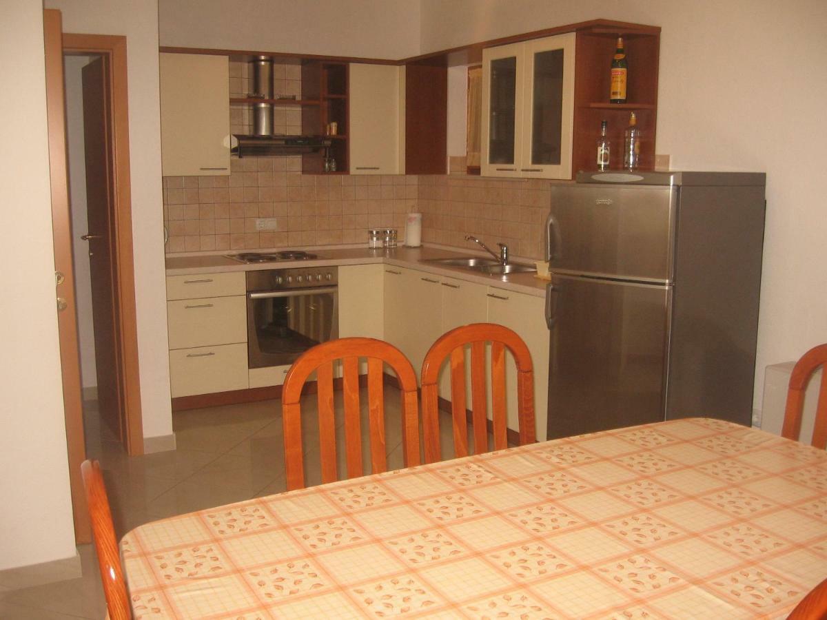 Apartment With Splendid Sea View Трогір Екстер'єр фото